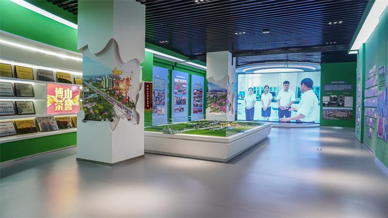 筑梦傅山展厅场景